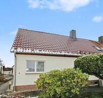 Bezugsfreie Doppelhaushälfte mit Einliegerwohnung in ruhiger Feldrandlage - Chemnitz Wittgensdorf