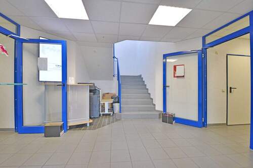 3-3758 - Flur 3 - Büro zur Miete in Baunatal / Rengershausen