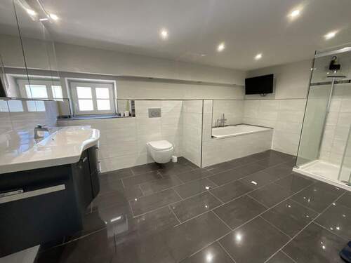 Tageslichtbad Obergeschoss - 