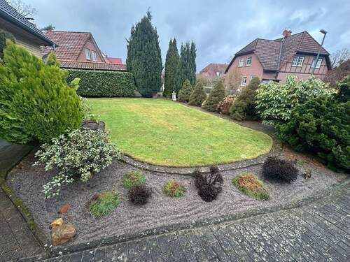 Vorgarten - 6 Zimmer Einfamilienhaus in Wietzendorf