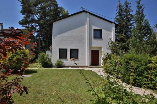 Haus Frontansicht - 