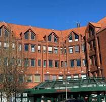 **INNOVATIVE NEUGESTALTUNG**ORTSKERN BRINKUM**MITTENDRIN: GESCHÄFTSRÄUME mit vielseitiger Nutzungsmöglichkeit**Fahrstuhl + Tiefgarage + Parkplätze** - Stuhr