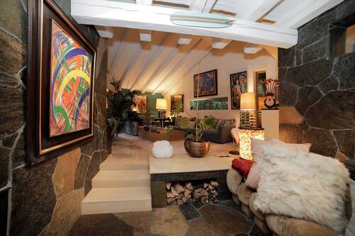 Kaminlounge- Bestand - 