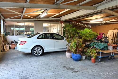 Garagenhalle - 
