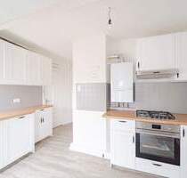 Im Herzen Lübecks: Altbau-Charme & Atelier-Flair, 4-Z-DG mit neuer EBK