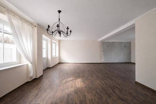 EG Großzügiger Wohnraum - 