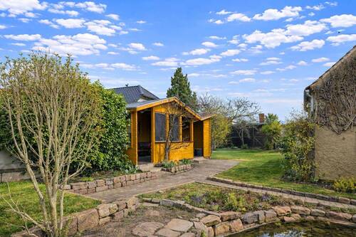 Gepflegtes Grundstück - 