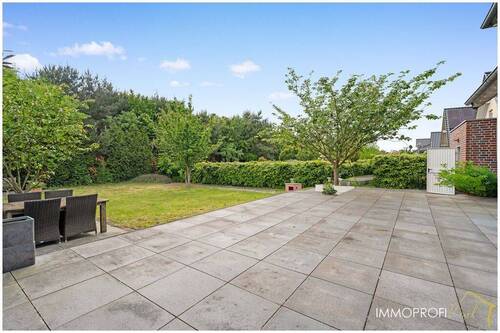 15. Terrasse und Garten.jpg - 