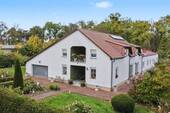Ansicht Südwest - Wohnraum für alle: Großes 7-Zimmer-EFH & 3 Mietwohnungen auf einem Grundstück vereint
