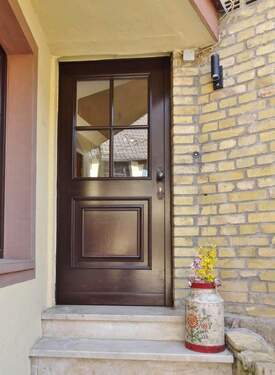 01 - Eingang - Etagenwohnung mit 21,00 m² in Mainz zur Miete