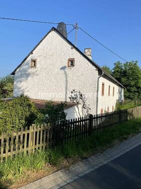3.0_Seiten- u. Hintere Ansicht - 4 Zimmer Bauernhaus, Landhaus in Winterspelt-Eigelscheid