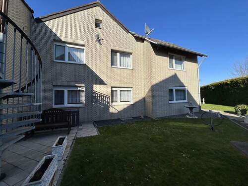 Bild 3 - 9 Zimmer Einfamilienhaus in Rommerskirchen