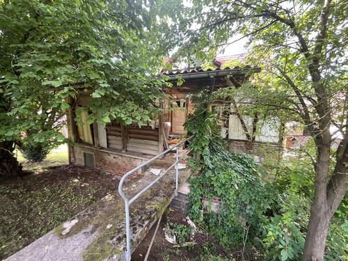 Terrasse mit direktem Zugang zum Garten - 