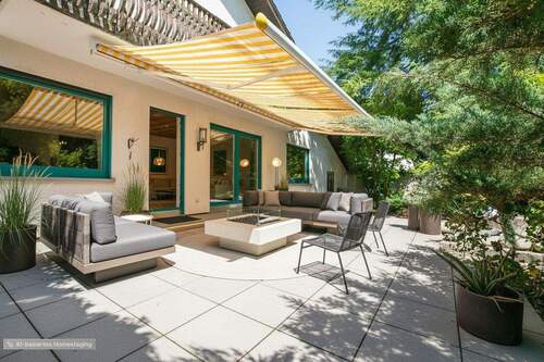 Terrasse - Ein Haus voller Möglichkeiten - großzügig, grün und perfekt für Familien