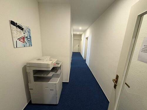Flurbereich - 8 Zimmer Büro zur Miete in Lüneburg