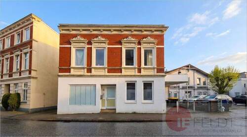 Hausansicht - 1 Zimmer Mehrfamilienhaus, Wohnhaus zum Kaufen in Elmshorn