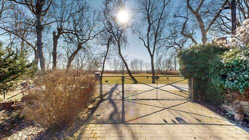 Einfahrt.jpg - Einfamilienhaus mit 101,00 m&sup2; in Zechin zum Kaufen