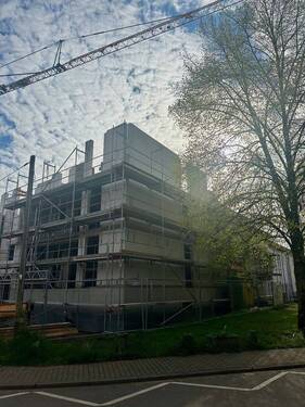 Seitenansicht - 3 Zimmer Etagenwohnung zum Kaufen in Saarlouis