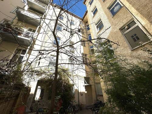 04 Hinterhaus - Etagenwohnung mit 53,10 m² in Berlin zum Kaufen