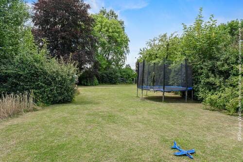 Garten - Blick vom Haus aus - 