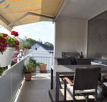 Ihr neues Familienglück: Traumhafte 4-Zi.-Wohnung mit Sonnenbalkon und Aufzug - Düsseldorf Golzheim