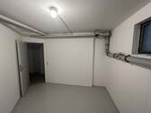 Keller mit Fenster - 