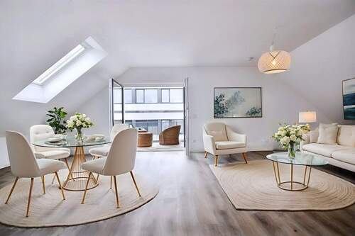 Wohn-Essbereich -Visualisiert - 2 Zimmer Etagenwohnung zum Kaufen in Langen