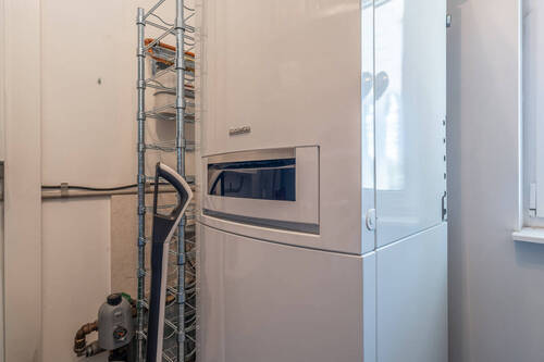 Für die Wärme sorgt eine Gasheizung von Buderus im HWR - 