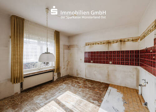 Küche im Erdgeschoss - Mehrfamilienhaus, Wohnhaus mit 148,00 m&sup2; in Ennigerloh zum Kaufen