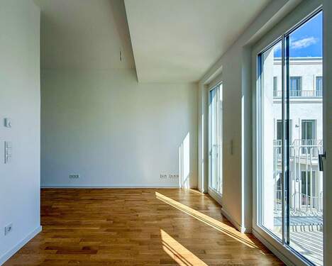 Wohnbereich - 1 Zimmer Etagenwohnung in Berlin