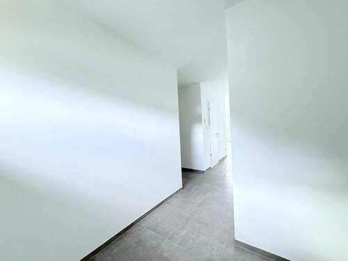 Eingangsbereich - 2 Zimmer Etagenwohnung zum Kaufen in Braubach