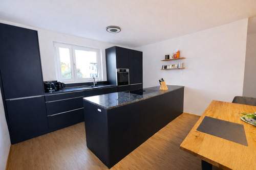 offene Küche mit Essbereich - Etagenwohnung mit 114,00 m&sup2; in Stuttgart-Vaihingen zum Kaufen