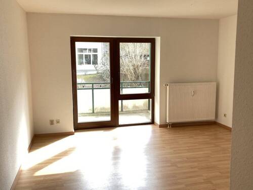 Wohnzimmer - Etagenwohnung mit 44,30 m&sup2; in Zwickau zur Miete