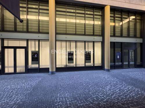 Ansicht - Erdgeschossfläche in Mitte - 18.270,00 EUR Kaltmiete,