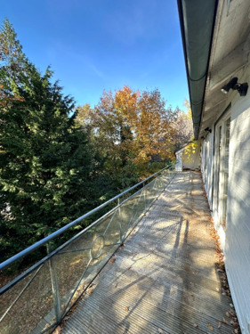 großer Balkon - 