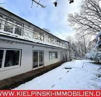 Großzügiges und charmantes Einfamilienhaus in ruhiger Anliegerstraße im grünen Duvenstedt - Hamburg