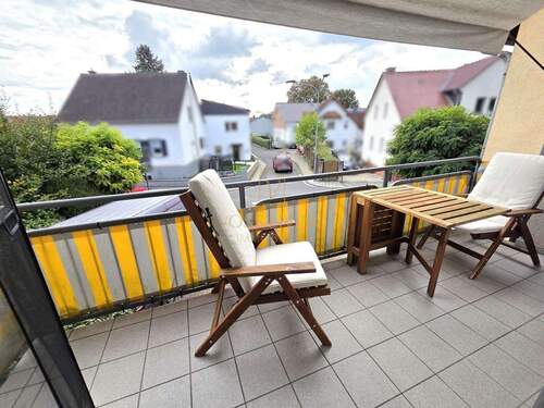 Balkon - 3 Zimmer Etagenwohnung in Nidderau