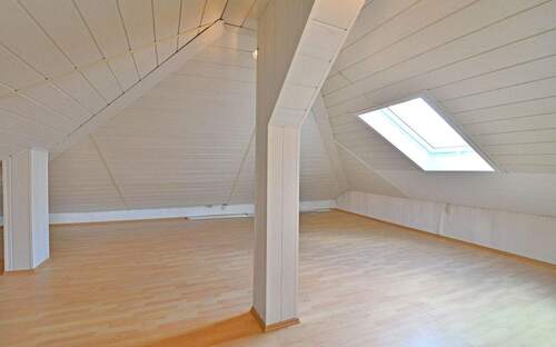 4060 - DG Hobbyraum - 