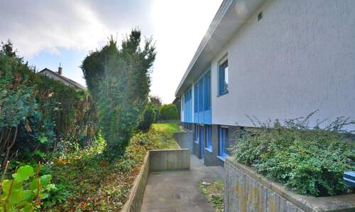 4060 - Haus Seitennansicht - 