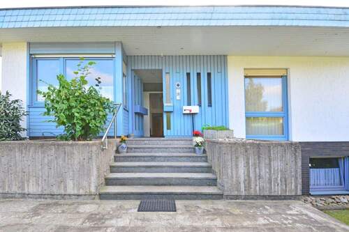 4060 - Hauseingang - Einfamilienhaus zum Kaufen in Vellmar / Niedervellmar