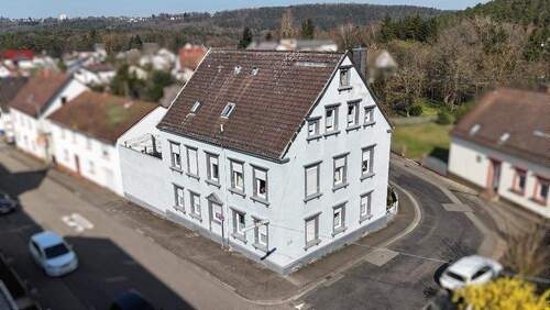 Bild 2 - 9 Zimmer Mehrfamilienhaus, Wohnhaus zum Kaufen in Lemberg