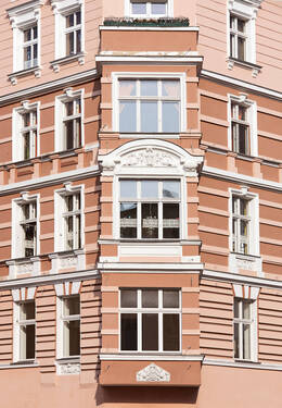 Hausansicht - 3 Zimmer Etagenwohnung zum Kaufen in Berlin