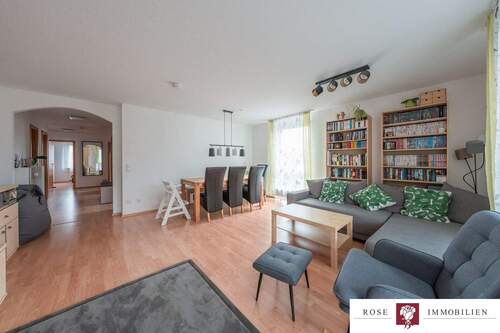 Wohn- und Esszimmer Bild 2 - 