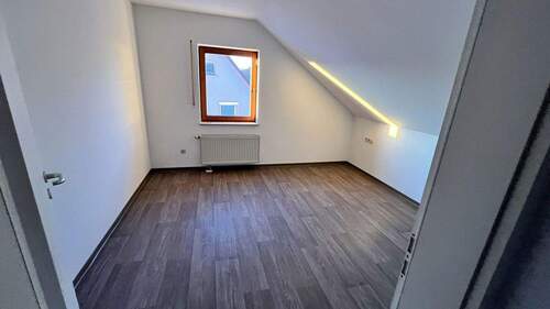 Schlafzimmer (Eltern) - 