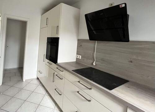 Küche mit Speisekammer - 