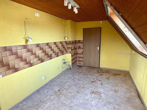 Zimmer OG mit Wasseranschluss - 