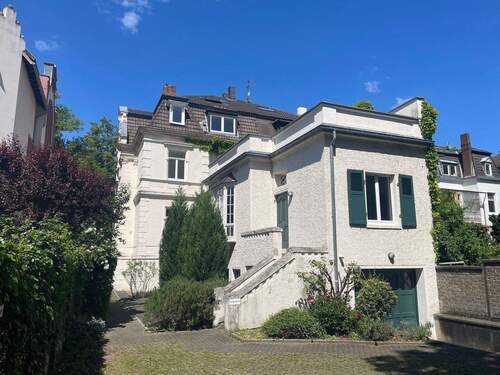 Rückansicht ohne Einfahrt.jpg - 1 Zimmer Büro zum Kaufen in Bonn