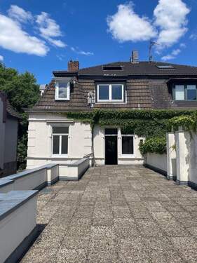 Terrasse zum Haus.jpg - 