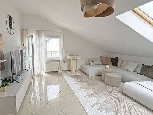 Wohnen - 3 Zimmer Etagenwohnung in Reutlingen