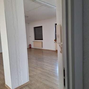 20250806_103314 - Halle in Friedrichsdorf zum Kaufen